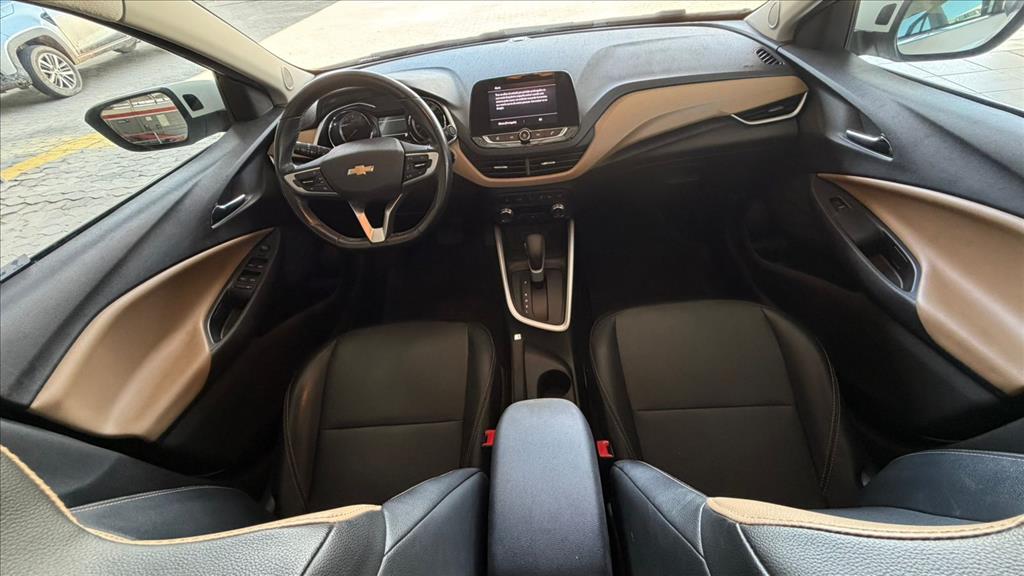 ONIX PLUS 1.0 TURBO FLEX PREMIER AUTOMÁTICO8