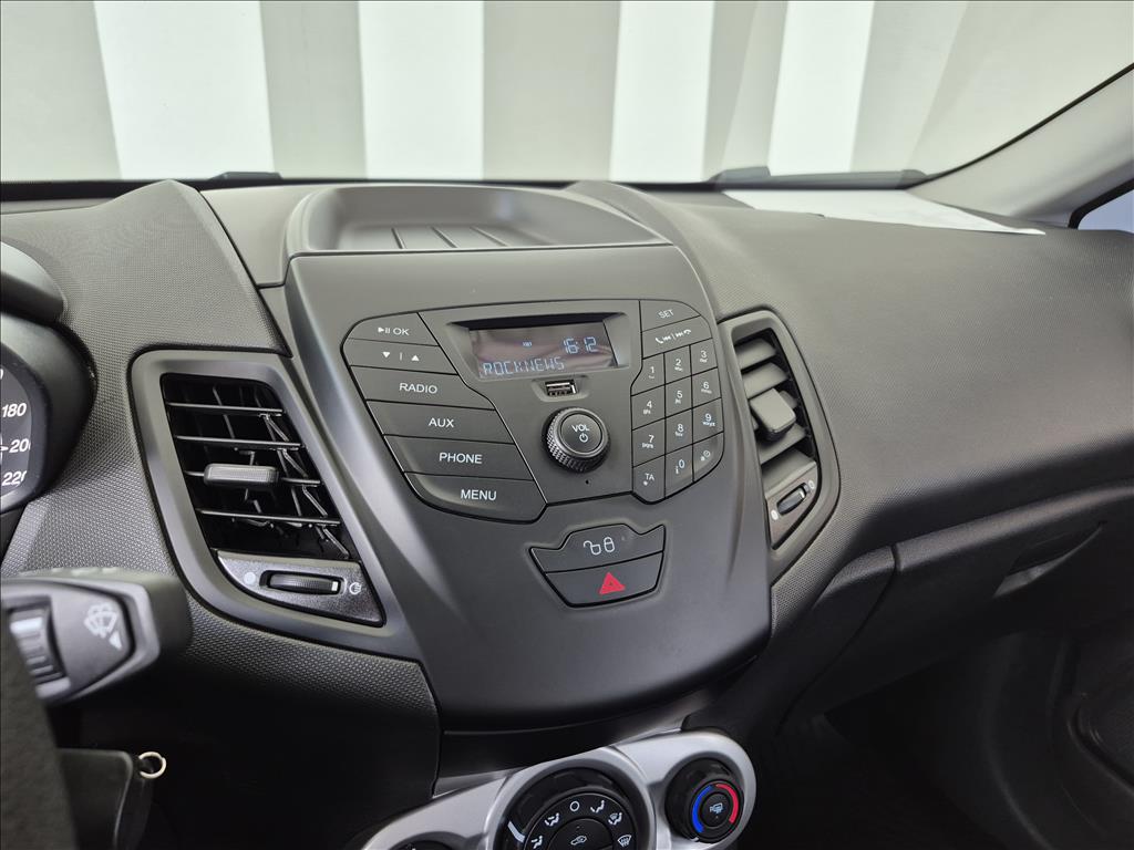 FIESTA 1.6 SE HATCH 16V FLEX 4P MANUAL9