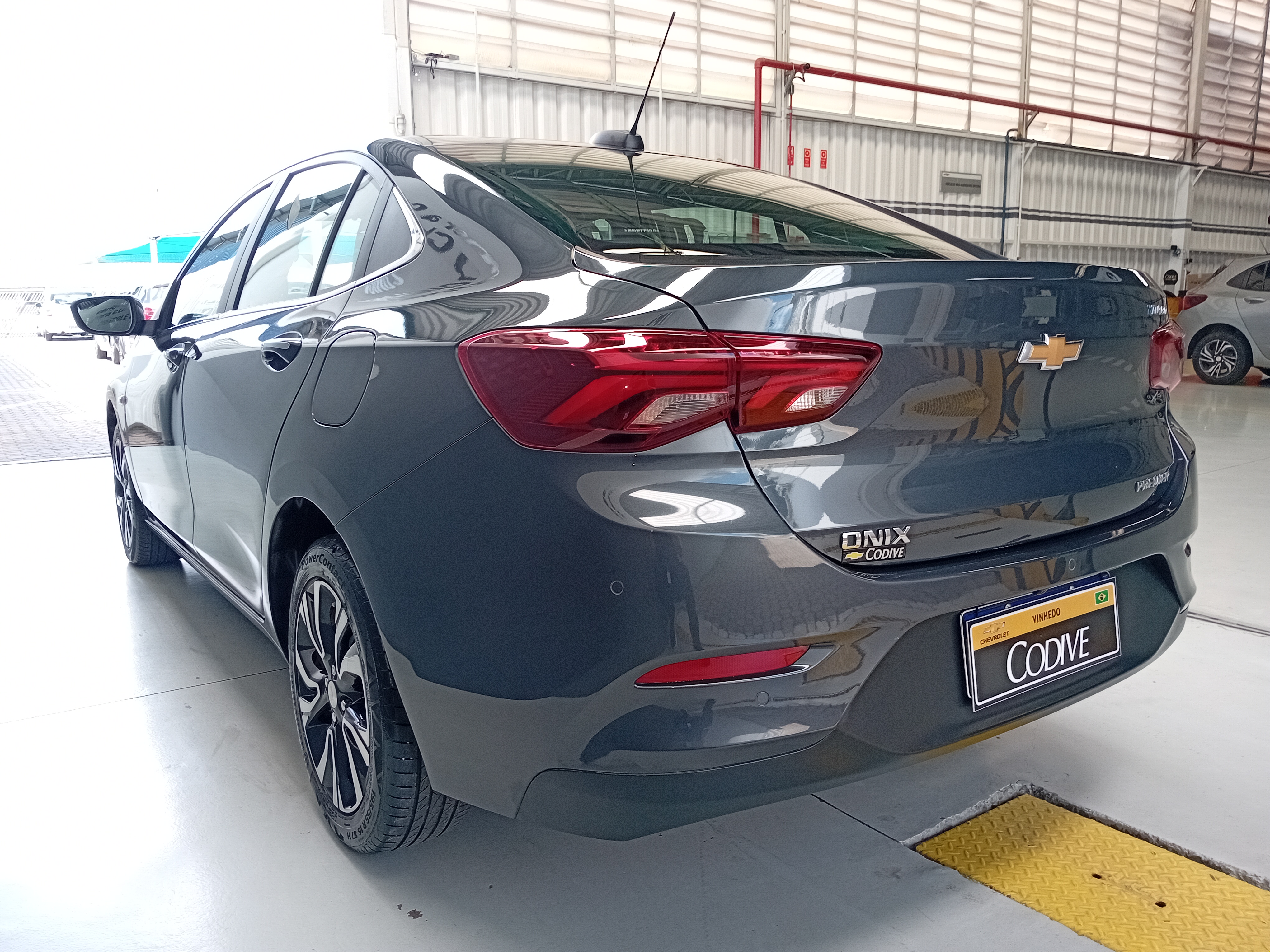 ONIX PLUS 1.0 TURBO FLEX PREMIER AUTOMÁTICO3