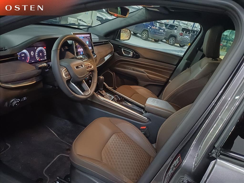 Jeep-COMMANDER-1.3 T270 TURBO FLEX OVERLAND AT6