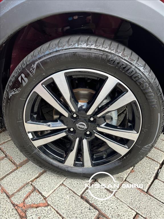 KICKS PLAY 1.6 16V FLEXSTART SENSE XTRONIC10