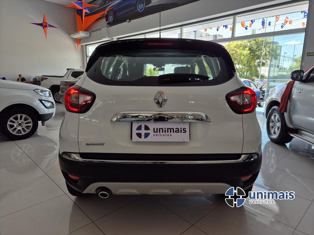 RENAULT CAPTUR 2.0 16V HI-FLEX INTENSE AUTOMÁTICO — foto 15