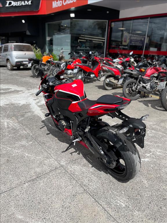HONDA CBR foto 6