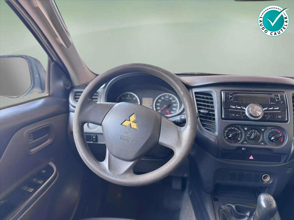 L200 TRITON 2.4 16V TURBO DIESEL SPORT HPE CD 4P 4X4 AUTOMÁTICO10