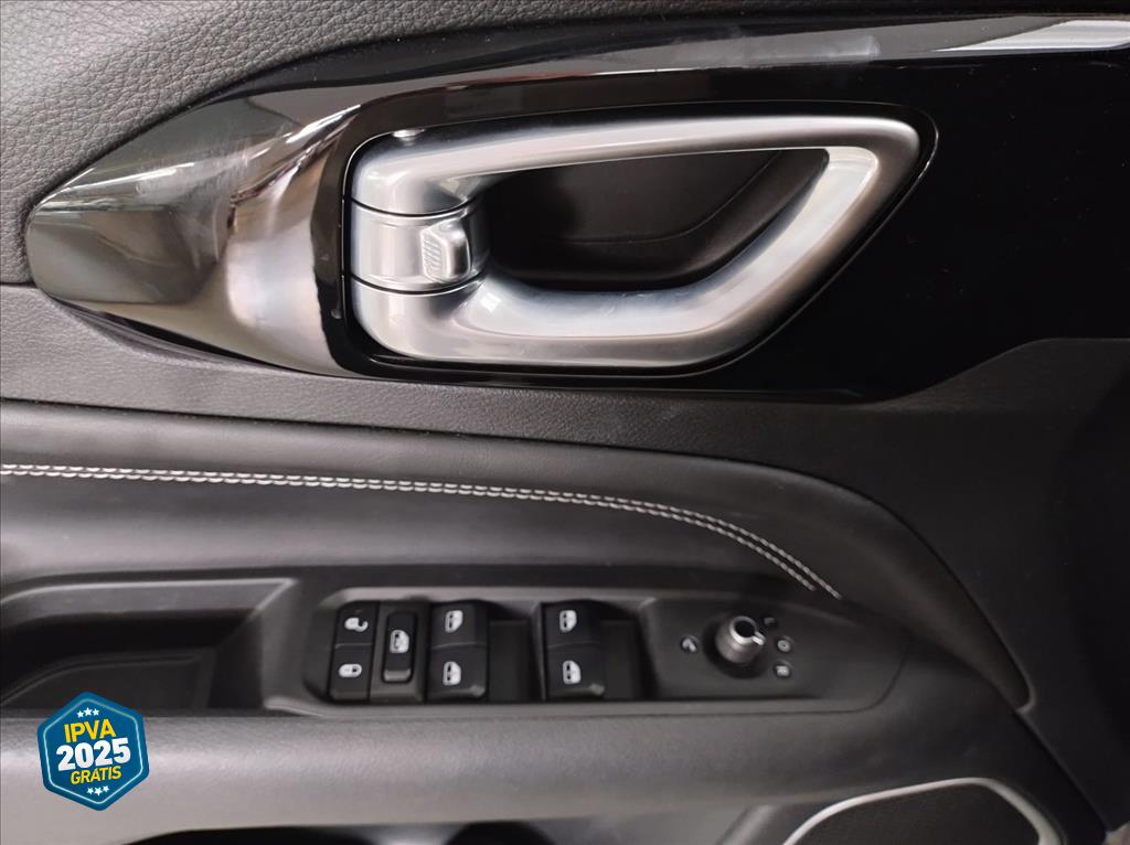 COMPASS 2.0 HURRICANE 4 TURBO GASOLINA BLACKHAWK AT913