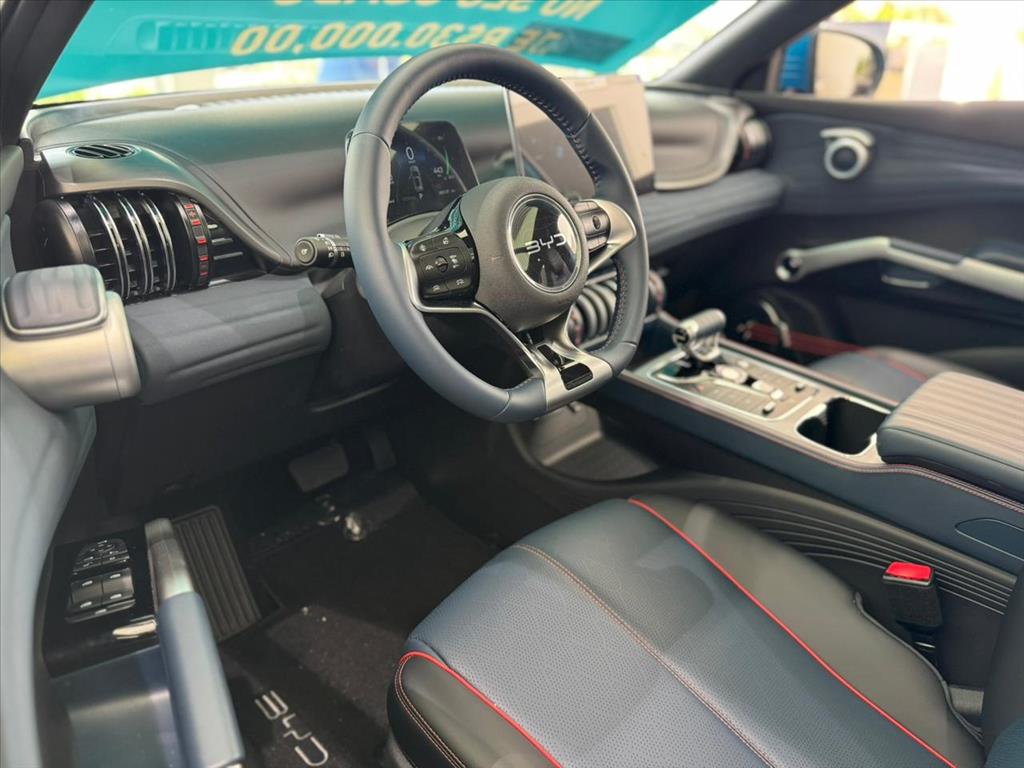 YUAN PLUS 60,8 KW ELÉTRICO13