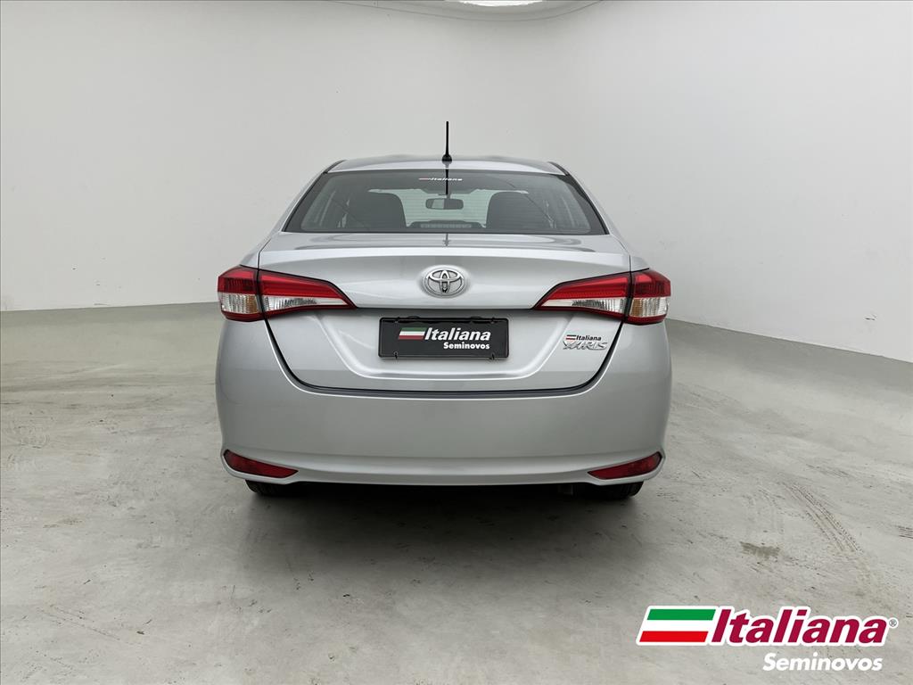 YARIS 1.5 16V FLEX SEDAN XL MULTIDRIVE3