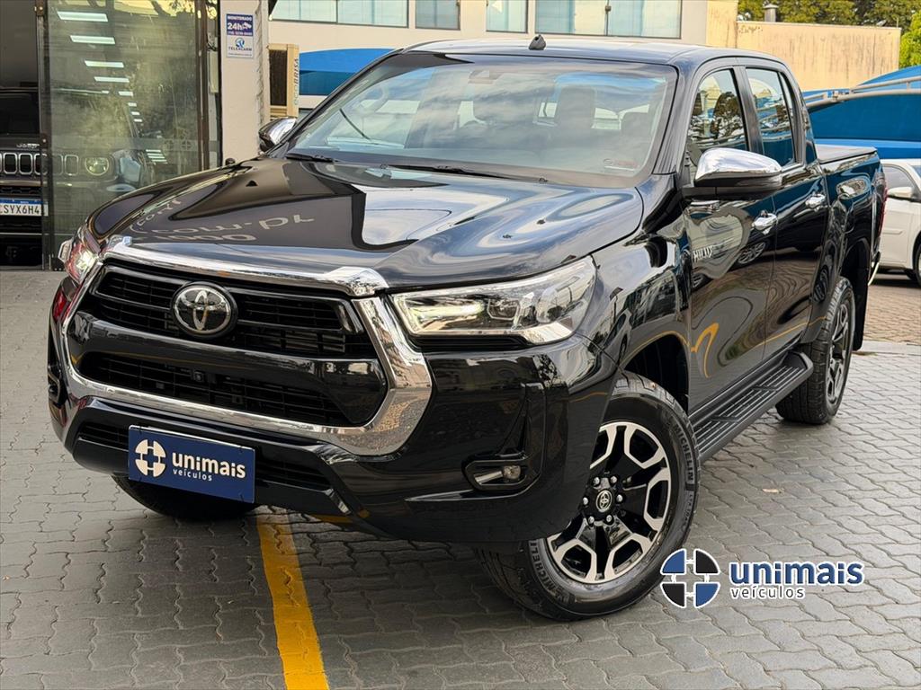 TOYOTA HILUX 2.8 D-4D TURBO DIESEL CD SRX 4X4 AUTOMÁTICO