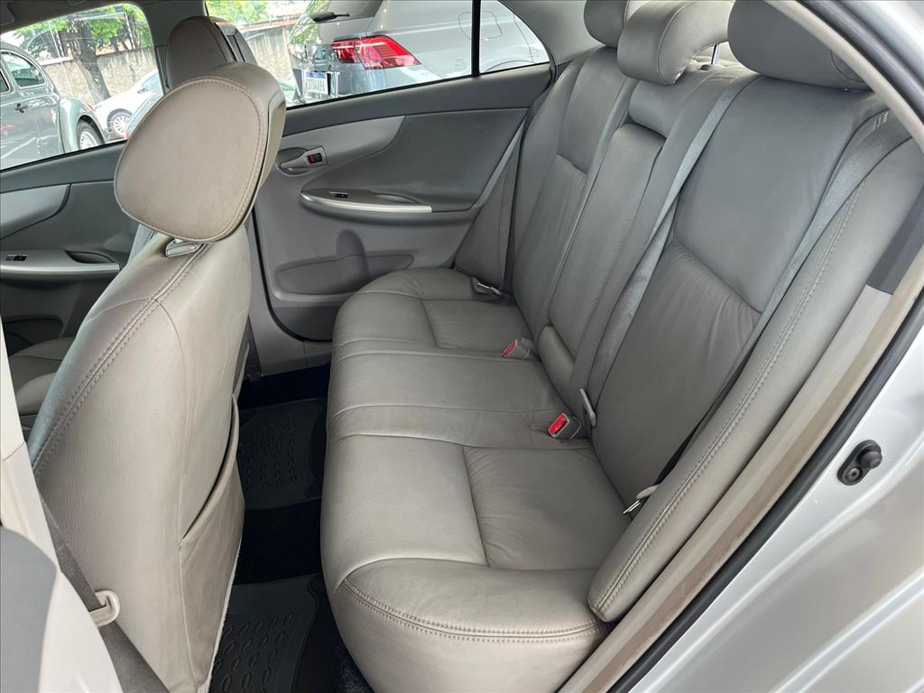 COROLLA 1.8 GLI 16V FLEX 4P AUTOMÁTICO19