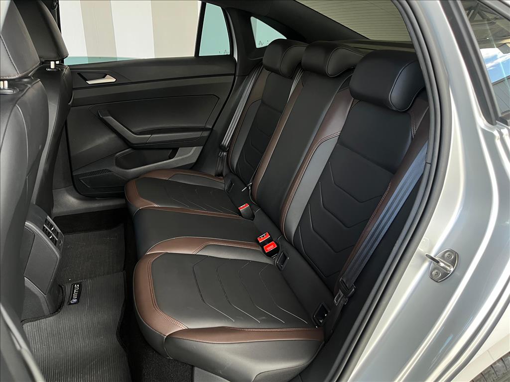 VIRTUS 1.0 200 TSI HIGHLINE AUTOMÁTICO VIRTUS 1.0 200 TSI HIGHLINE AUTOMÁTICO