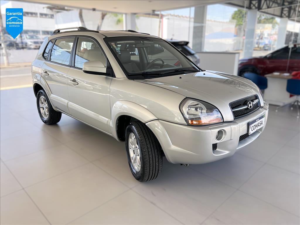 TUCSON 2.0 MPFI GL 16V 142CV 2WD GASOLINA 4P MANUAL2