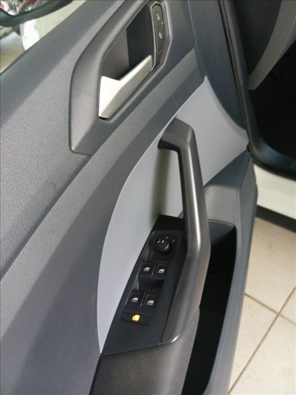 T-CROSS 1.0 200 TSI TOTAL FLEX SENSE AUTOMÁTICO10