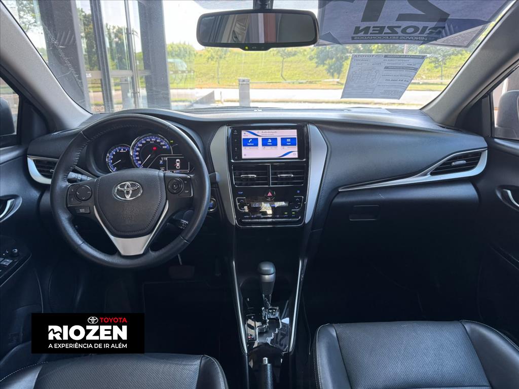 YARIS 1.5 16V FLEX SEDAN XS CONNECT MULTIDRIVE6
