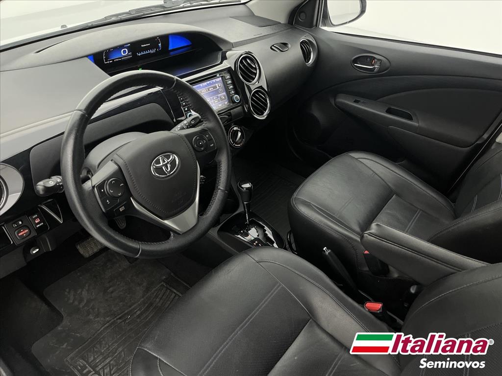 ETIOS 1.5 PLATINUM 16V FLEX 4P AUTOMÁTICO