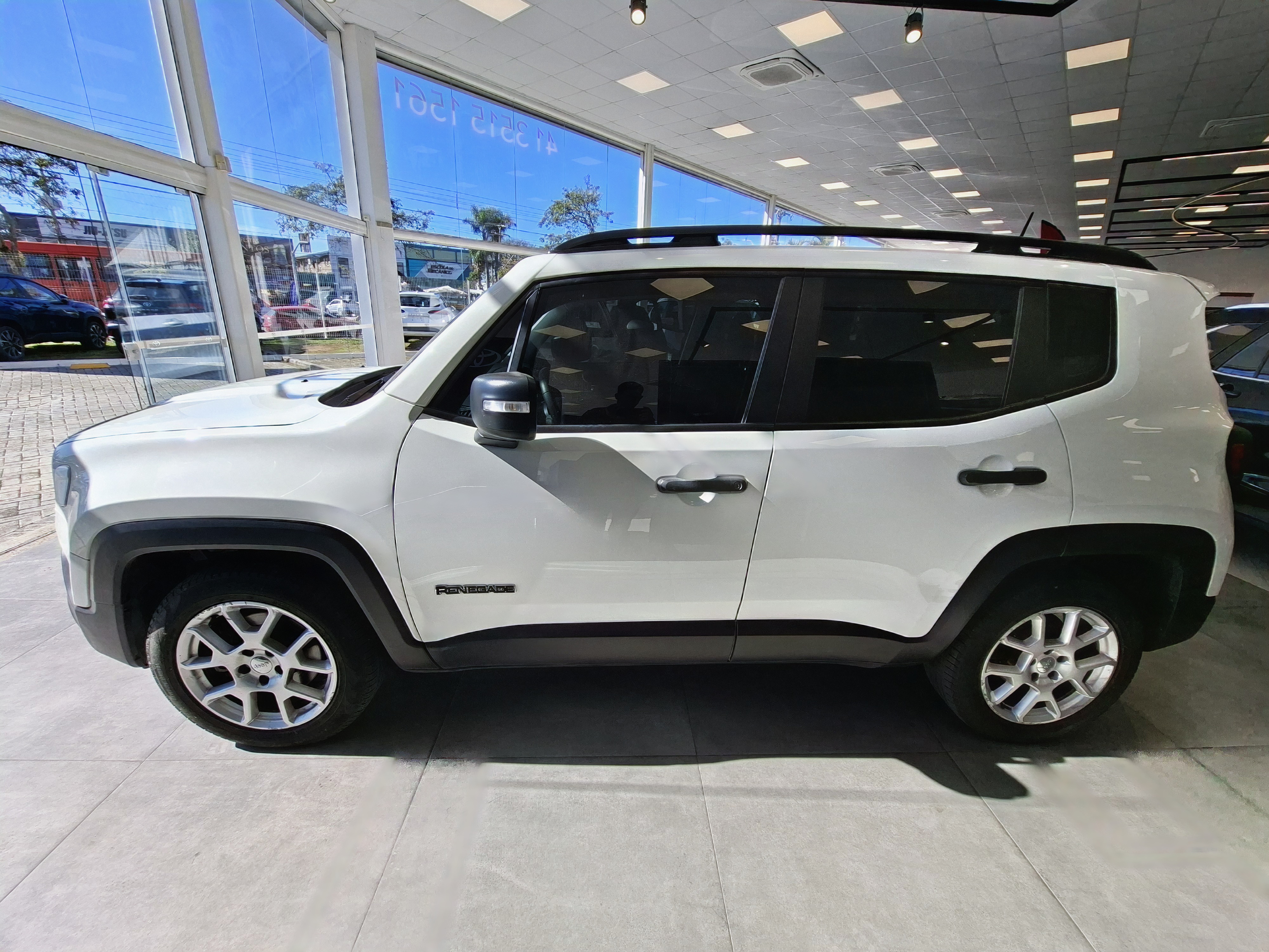 RENEGADE 1.8 16V FLEX SPORT 4P AUTOMÁTICO8