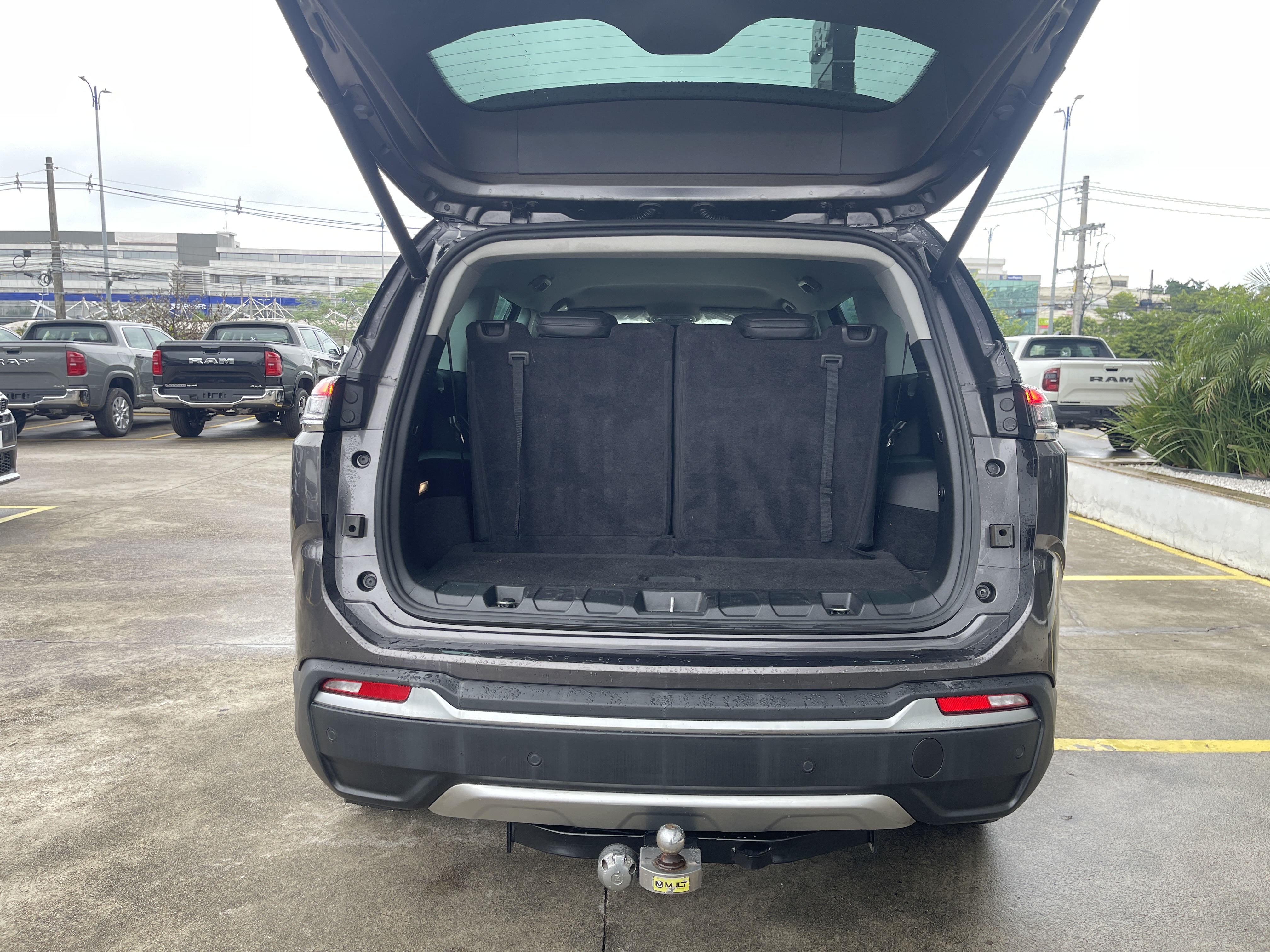 COMMANDER 1.3 T270 TURBO FLEX LONGITUDE AT66