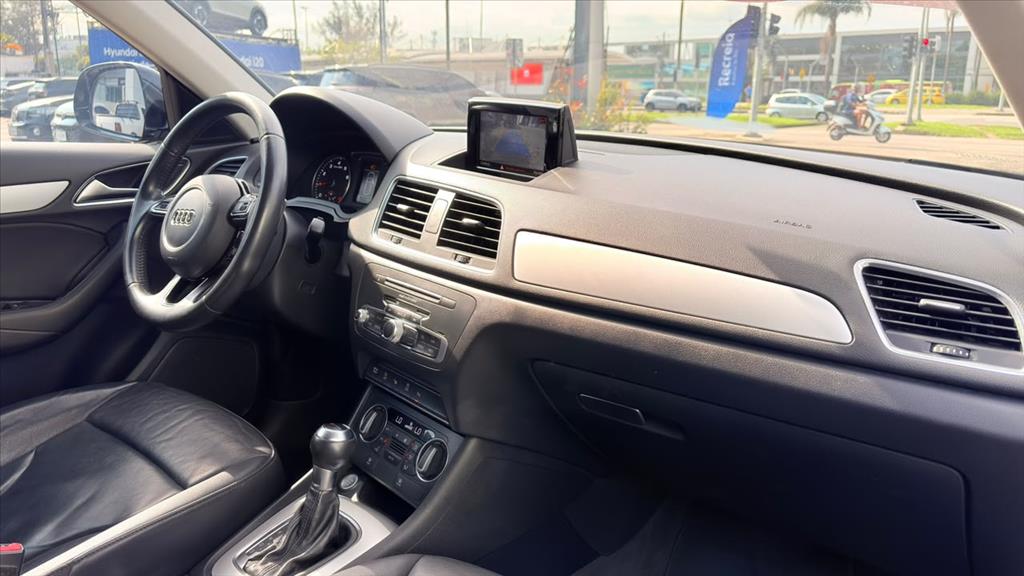 Q3 1.4 TFSI AMBIENTE FLEX 4P S TRONIC10