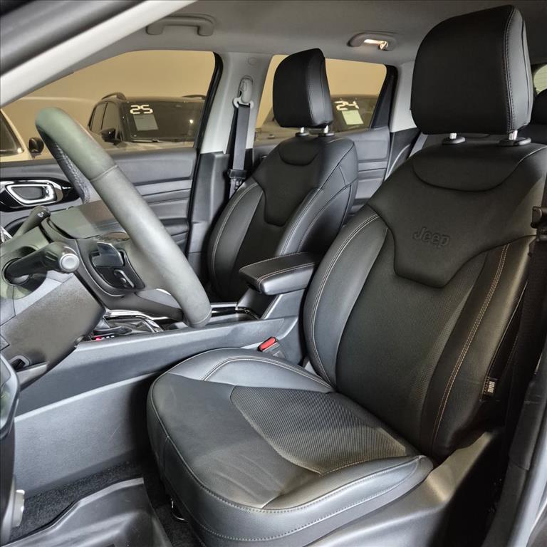COMPASS 1.3 T270 TURBO FLEX LIMITED AT615