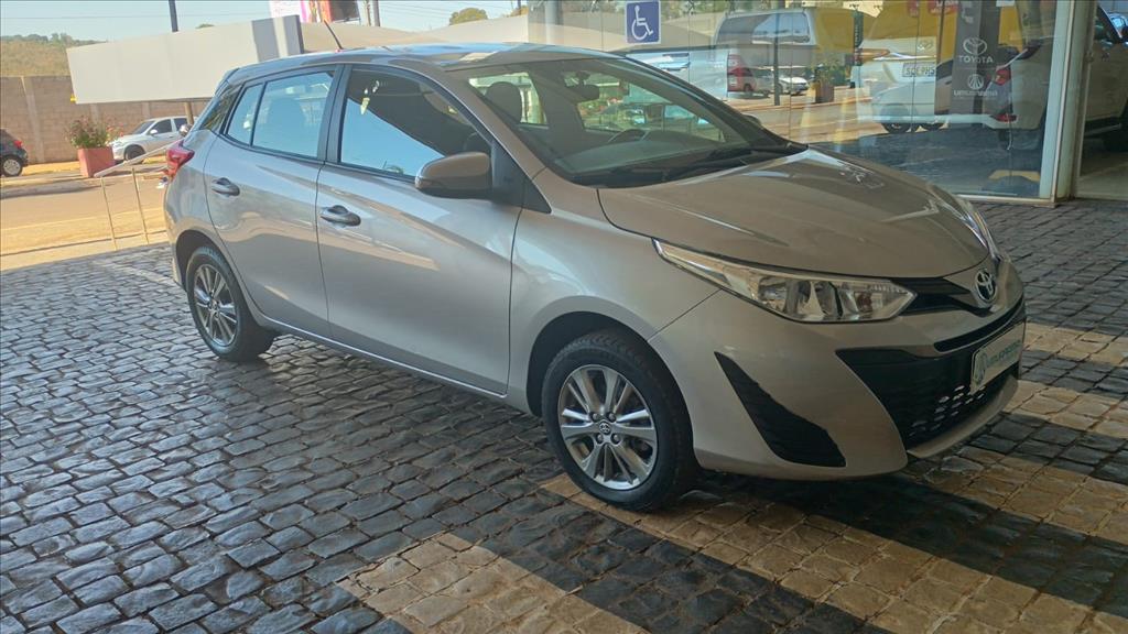 YARIS 1.5 16V FLEX XL PLUS CONNECT MULTIDRIVE2