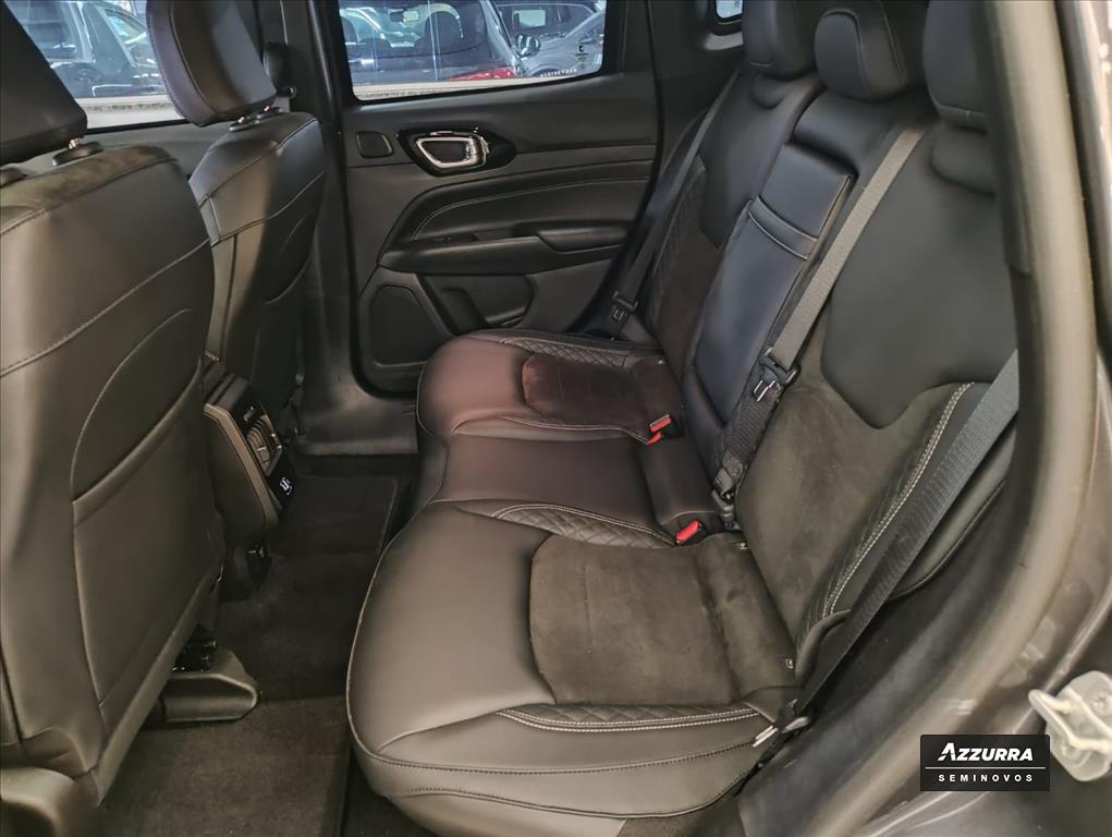 COMPASS 2.0 HURRICANE 4 TURBO GASOLINA BLACKHAWK AT917