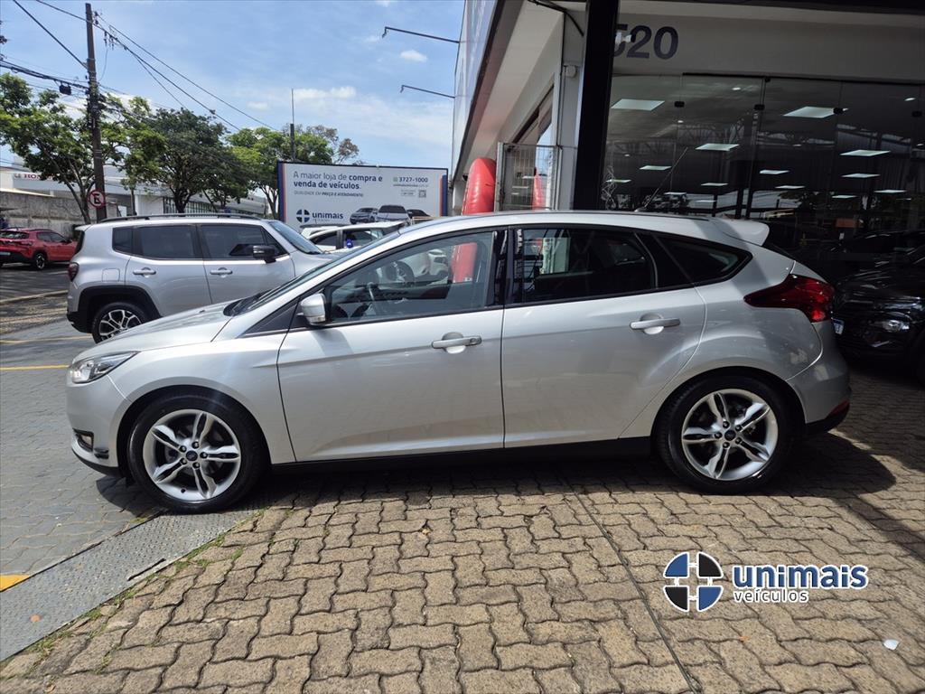 FORD FOCUS 1.6 SE 16V FLEX 4P MANUAL — foto 9