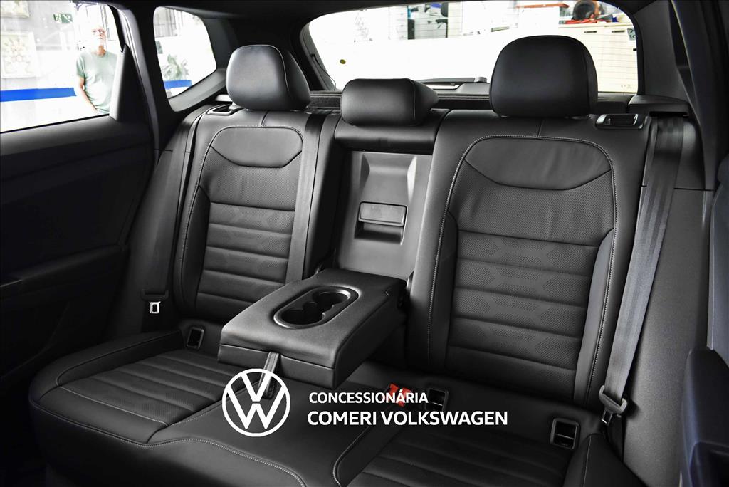 TAOS 1.4 250 TSI TOTAL FLEX HIGHLINE AUTOMÁTICO8