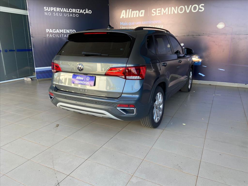 TAOS 1.4 250 TSI TOTAL FLEX COMFORTLINE AUTOMÁTICO4