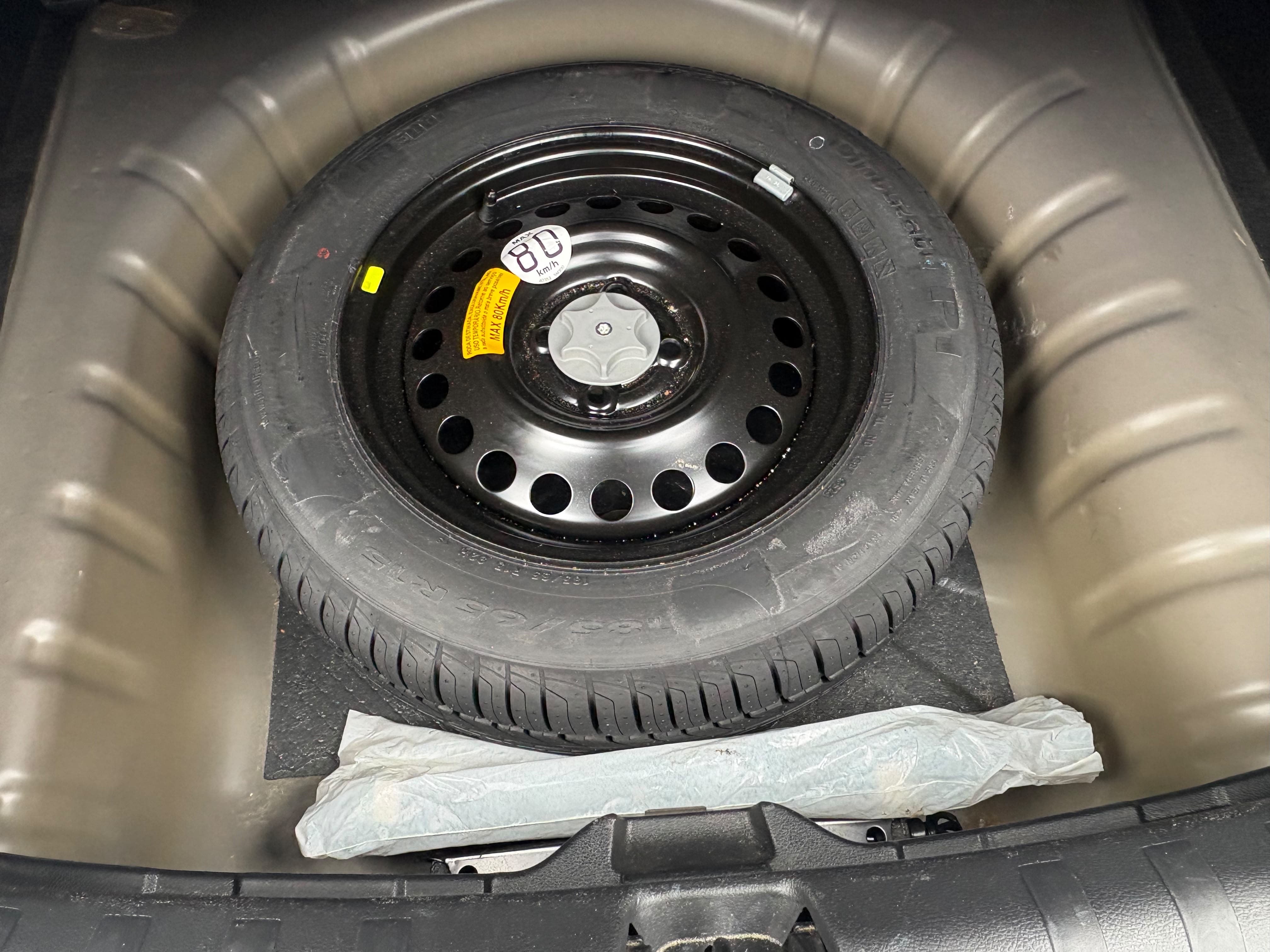 KICKS 1.6 16V FLEXSTART XPLAY XTRONIC23