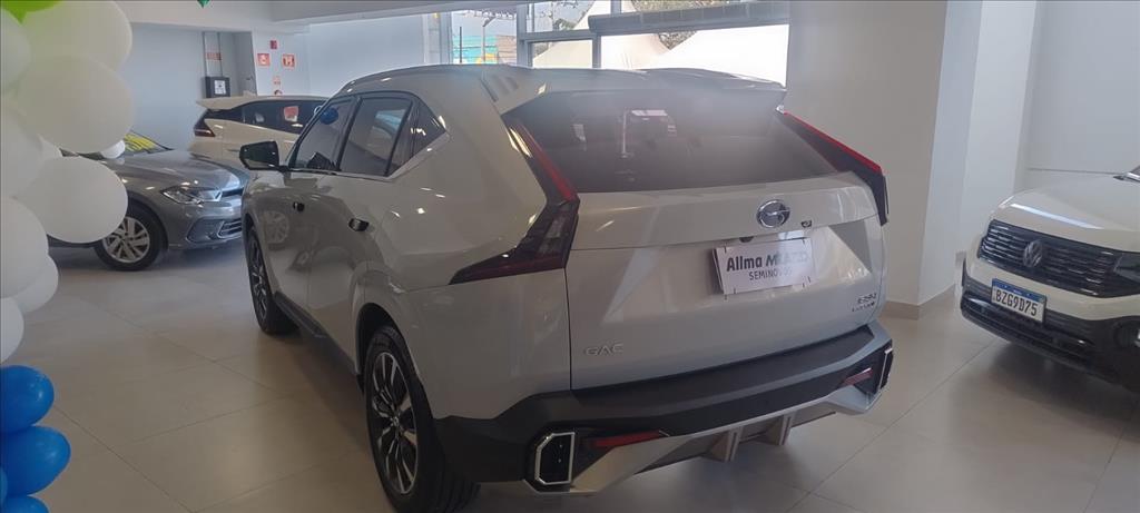 GS4 2.0 HEV ELITE AUTOMÁTICO10