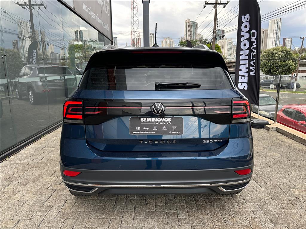 T-CROSS 1.4 250 TSI TOTAL FLEX HIGHLINE AUTOMÁTICO12