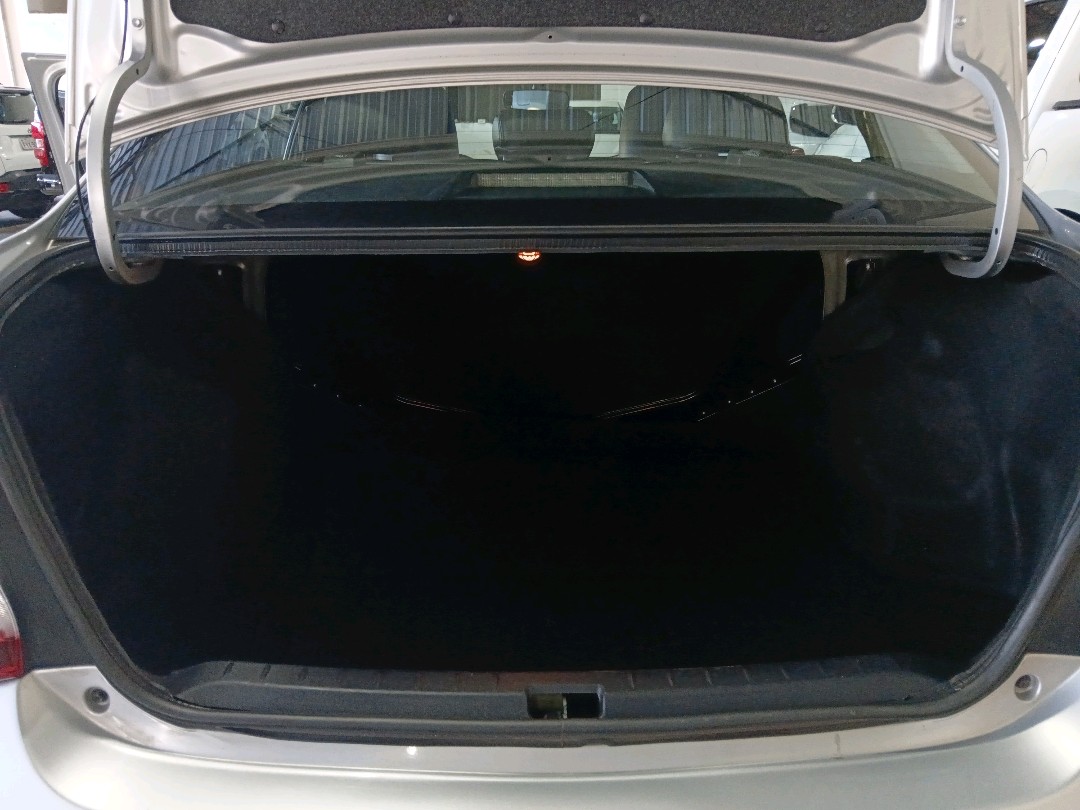 Toyota-ETIOS-1.5 PLATINUM SEDAN 16V FLEX 4P AUTOMÁTICO