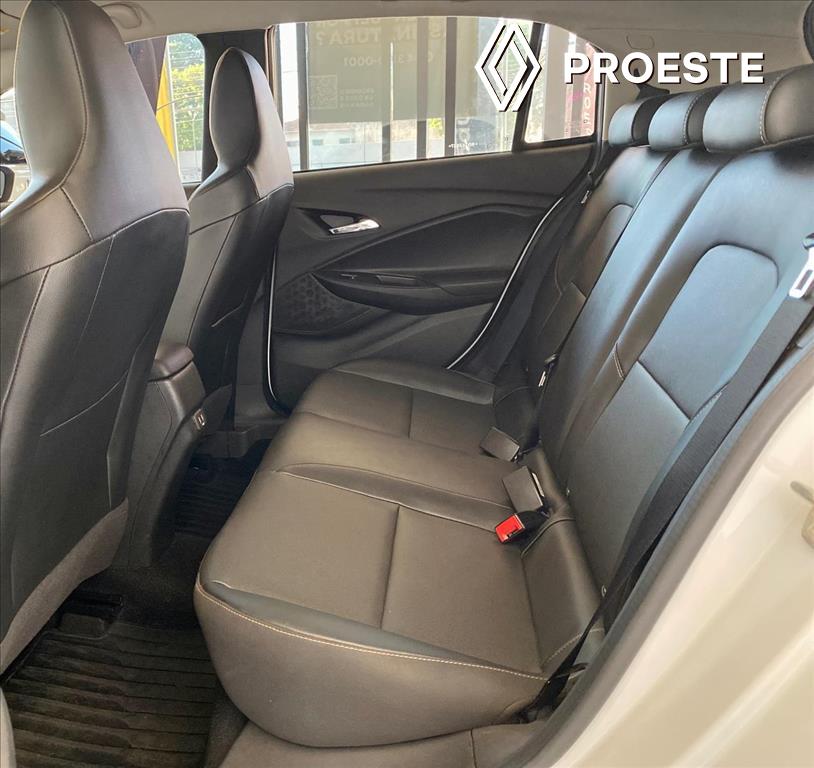 ONIX PLUS 1.0 TURBO FLEX PREMIER AUTOMÁTICO6