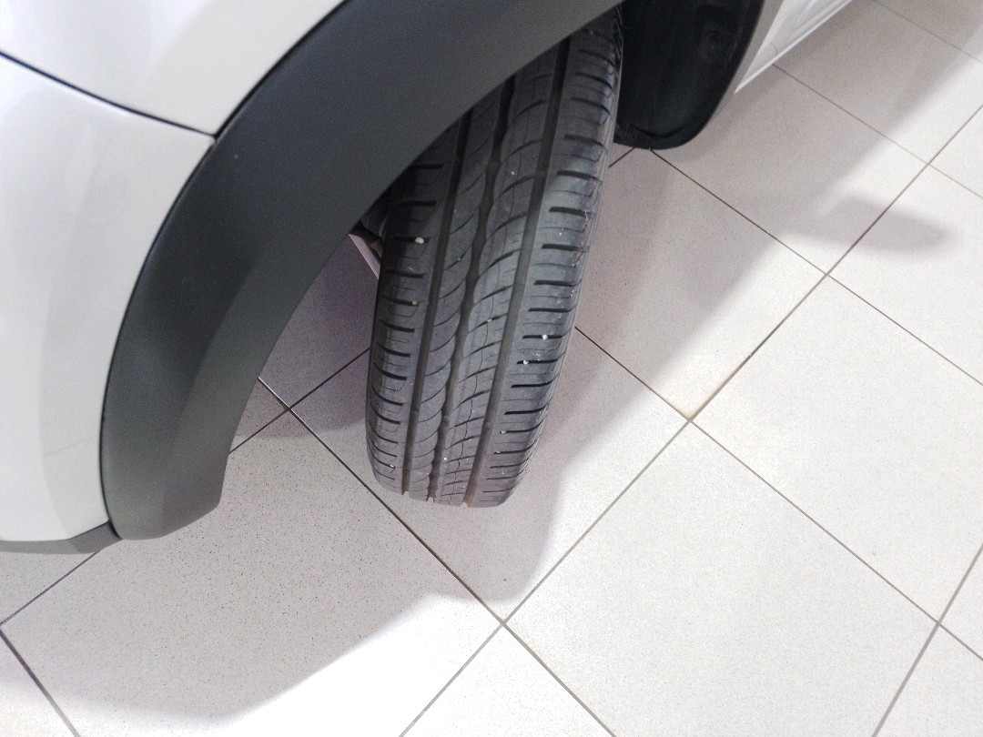 Renault-KWID-1.0 12V SCE FLEX ZEN MANUAL