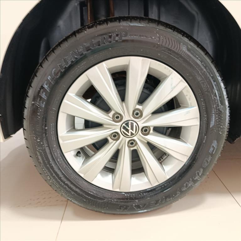 VIRTUS 1.0 170 TSI AUTOMÁTICO10