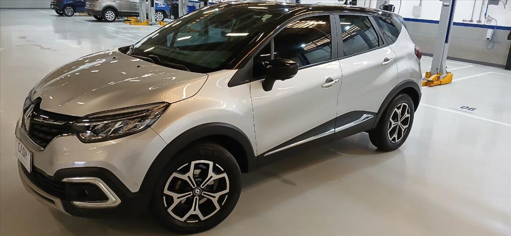 Renault-CAPTUR-1.3 TCE FLEX ICONIC X-TRONIC