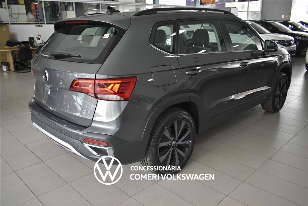 TAOS 1.4 250 TSI TOTAL FLEX COMFORTLINE AUTOMÁTICO