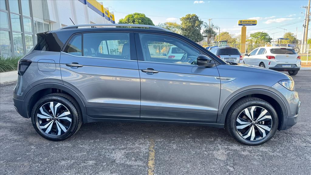 T-CROSS 1.4 250 TSI TOTAL FLEX HIGHLINE AUTOMÁTICO14