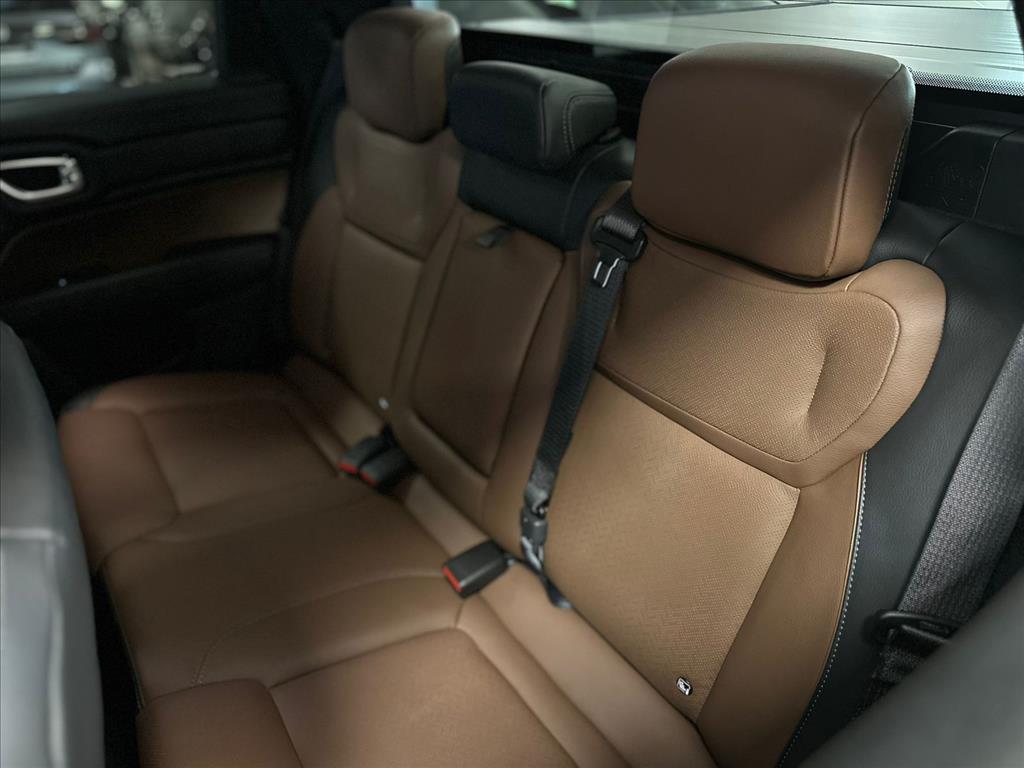 RAMPAGE 2.0 HURRICANE 4 TURBO GASOLINA LARAMIE 4X4 AUTOMÁTICO11