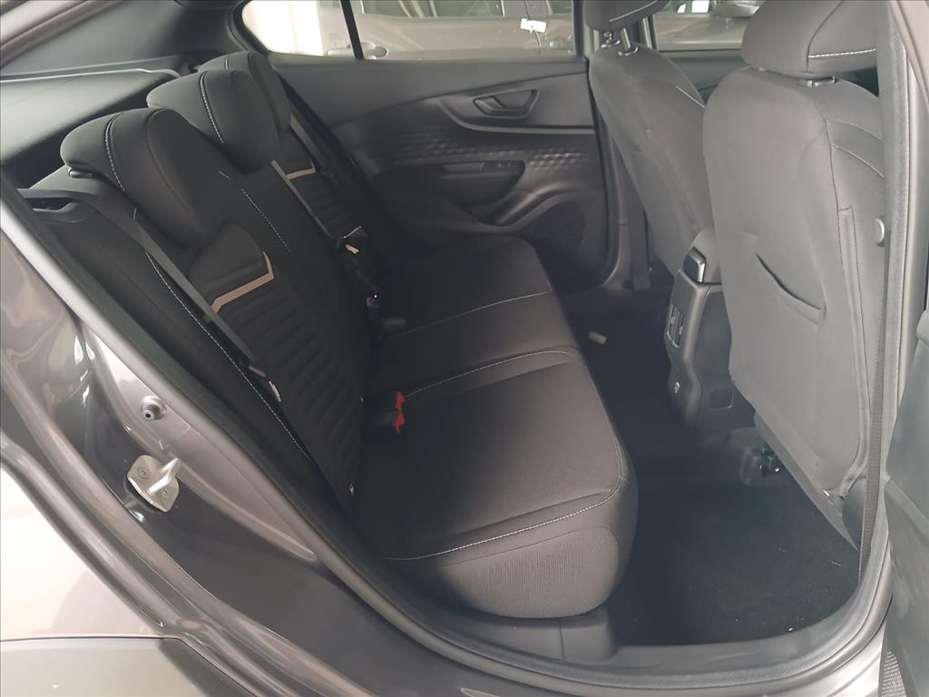 FASTBACK 1.0 TURBO 200 FLEX CVT4