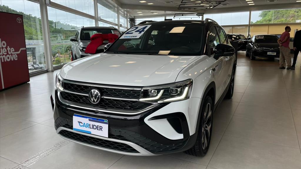 TAOS 1.4 250 TSI TOTAL FLEX HIGHLINE AUTOMÁTICO1