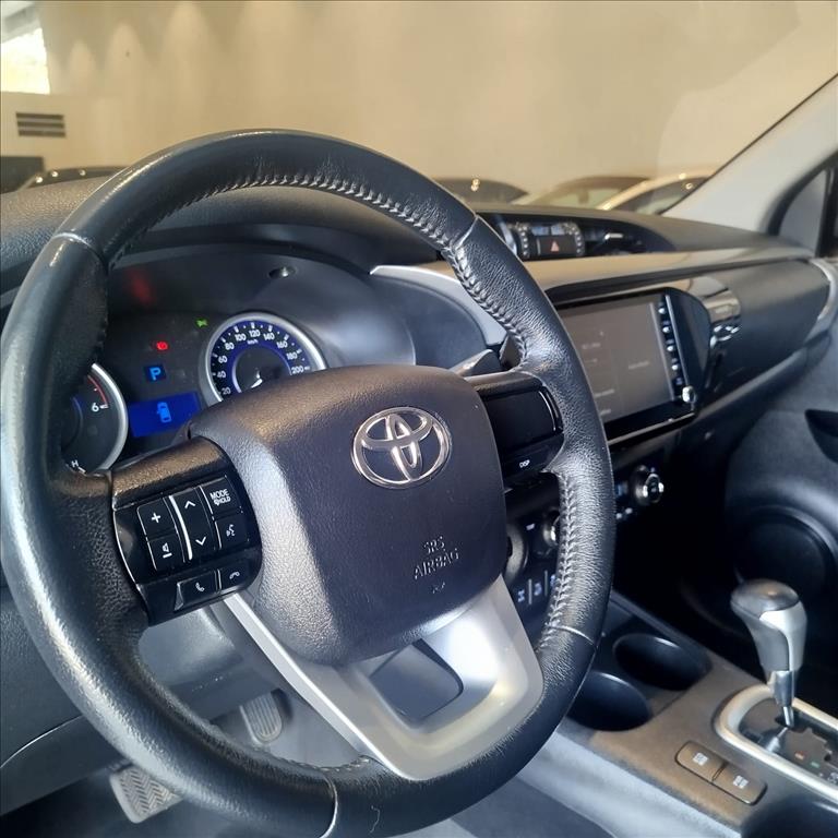 HILUX 2.8 SR 4X4 CD 16V DIESEL 4P AUTOMÁTICO