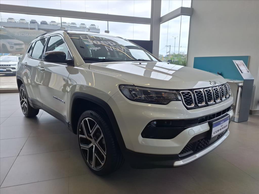 COMPASS 1.3 T270 TURBO FLEX LONGITUDE AT61