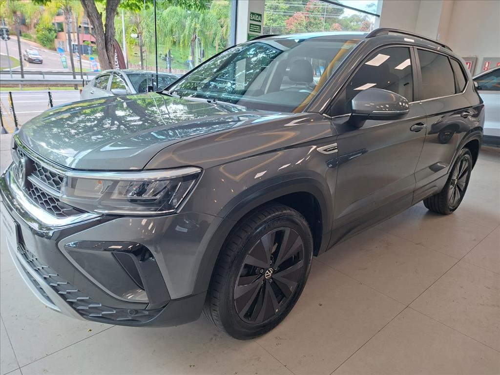 TAOS 1.4 250 TSI TOTAL FLEX COMFORTLINE AUTOMÁTICO3