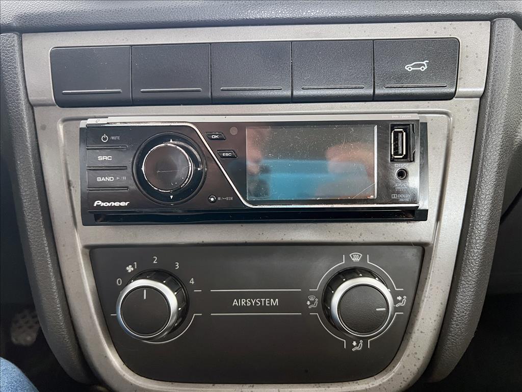 VOYAGE 1.0 MI 8V FLEX 4P MANUAL14