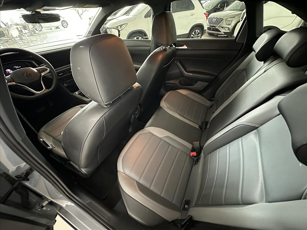 NIVUS 1.0 200 TSI TOTAL FLEX HIGHLINE AUTOMÁTICO9