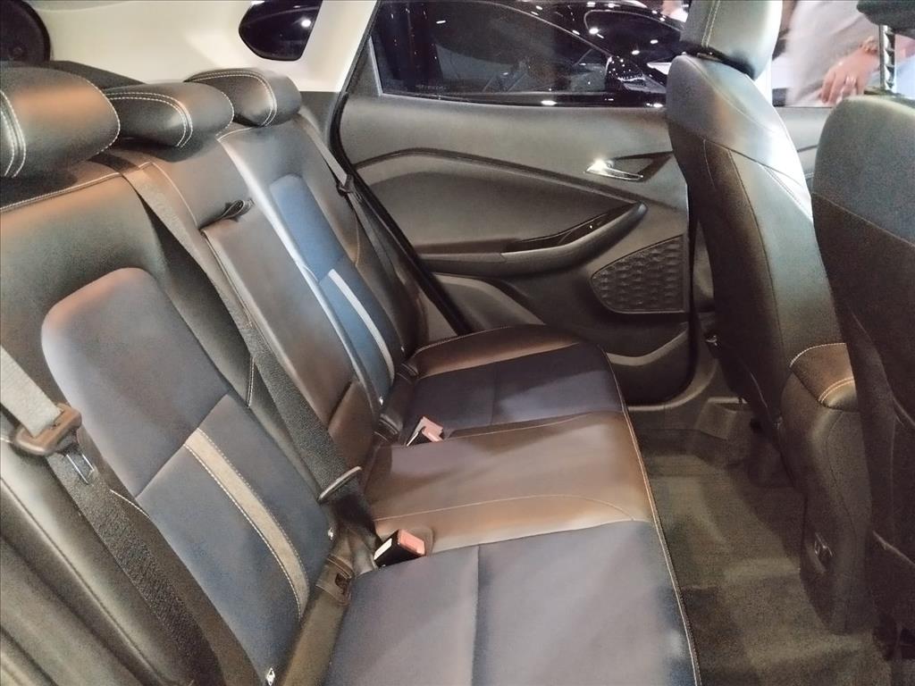 TRACKER 1.2 TURBO FLEX PREMIER AUTOMÁTICO14