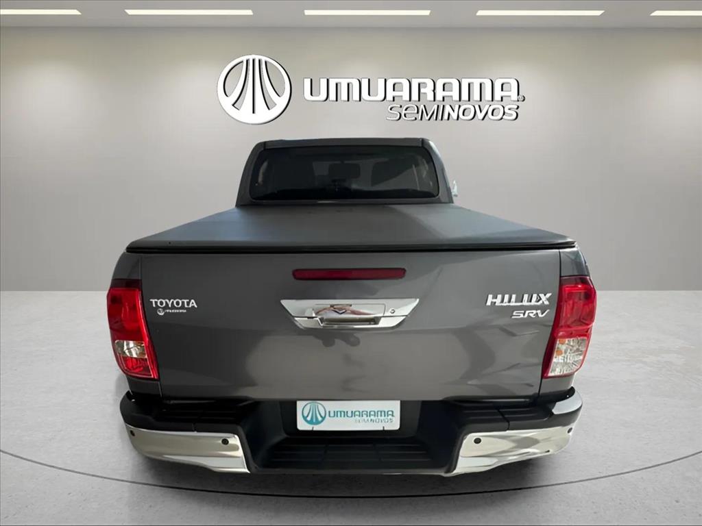 HILUX 2.8 D-4D TURBO DIESEL CD SRV 4X4 AUTOMÁTICO5