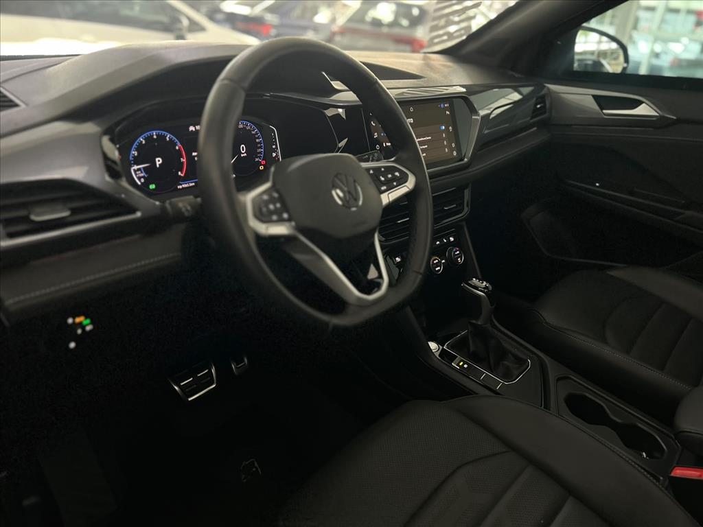 TAOS 1.4 250 TSI TOTAL FLEX HIGHLINE AUTOMÁTICO14