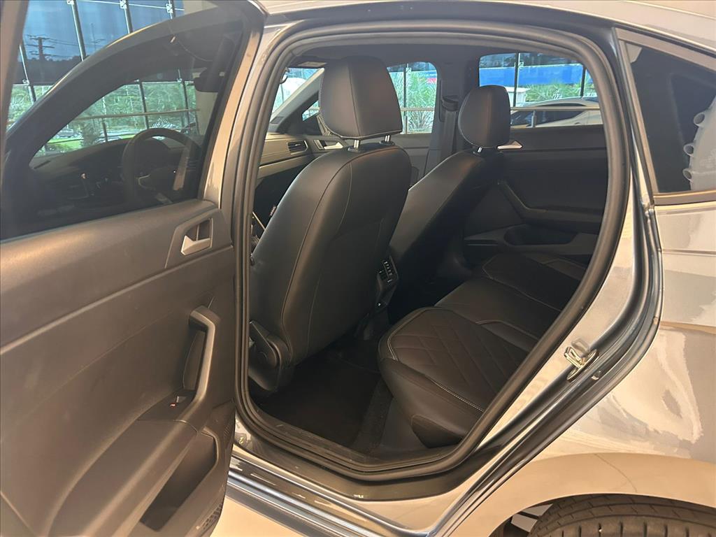 Volkswagen-VIRTUS-1.4 250 TSI EXCLUSIVE AUTOMÁTICO