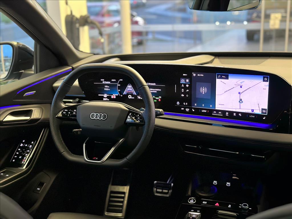 Q6 E-TRON 100 KW ELÉTRICO PERFORMANCE BLACK QUATTRO8